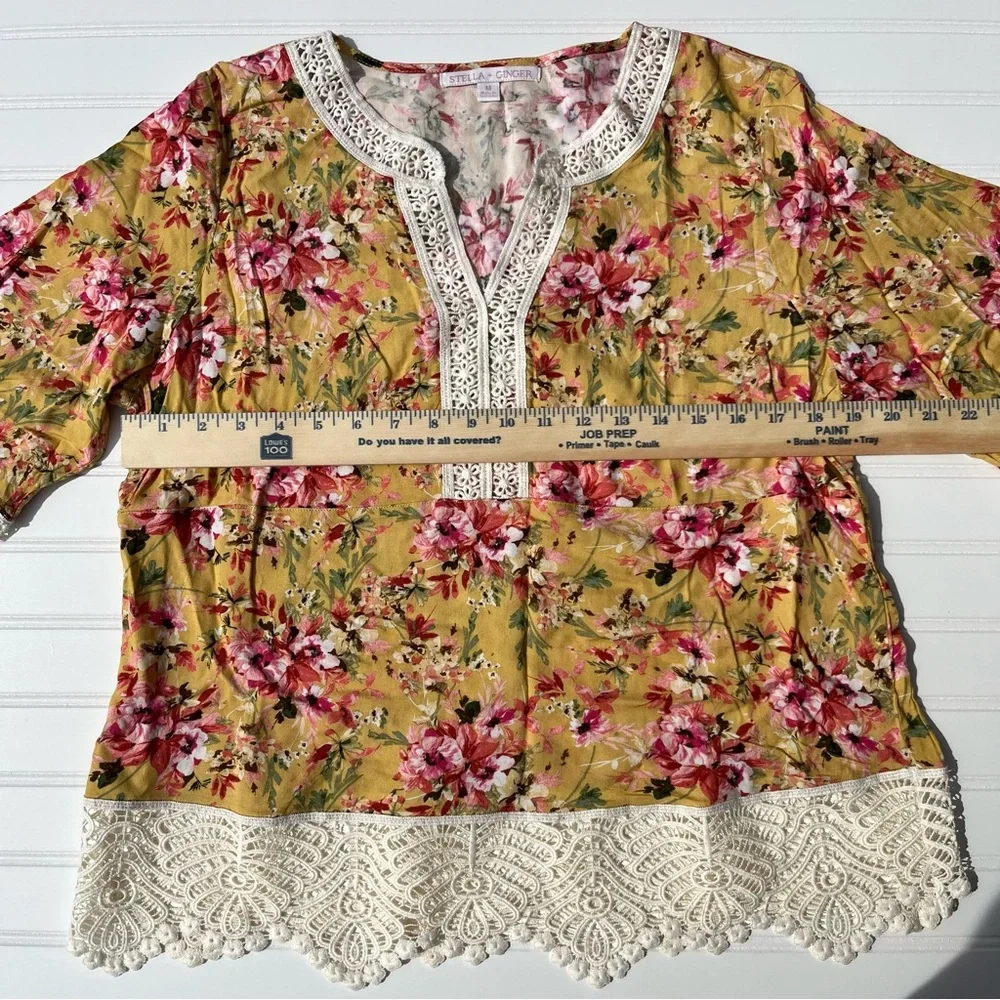 STELLA + GINGER Floral Lace Trim Boho Blouse Size M NWT Mustard Pink Cottagecore - Picture 3 of 6